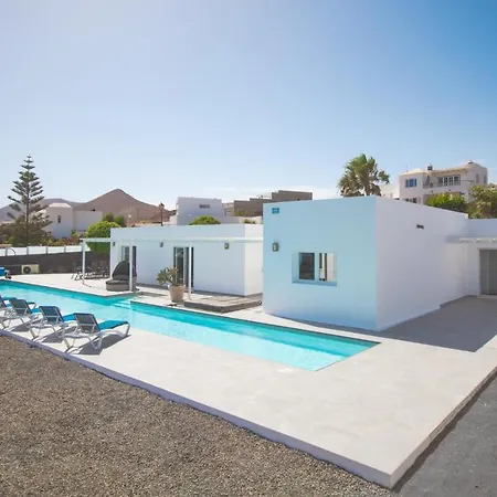 Holiday home Casa With A Private 25 Meter Heated Pool Conil