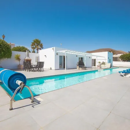 Casa With A Private 25 Meter Heated Pool Holiday home *